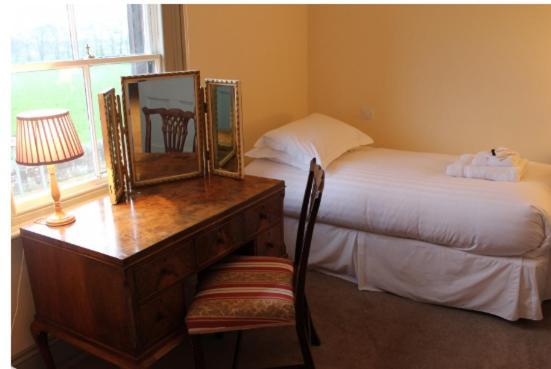 Thornton Manor - And Holiday home *